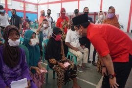 Pemkot Pekalongan gandeng PDIP sukseskan program vaksinasi
