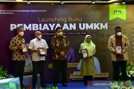 Menko Airlangga luncurkan buku ke-4,  berjudul Pembiayaan UMKM