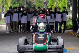 Hadapi FSAE Japan 2022, ITS luncurkan Anargya Formula EV Mark 2.0