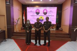 Kejari Banjarbaru tetapkan dua tersangka pengadaan Ipad di Sekretariat DPRD