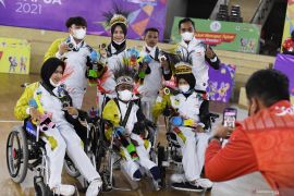 Bintang-Vani pasangan asal Jawa Tengah berhasil raih emas terakhir boccia Peparnas