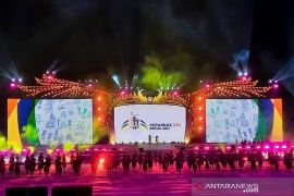 Tarian dari delapan provinsi meriahkan penutupan Peparnas