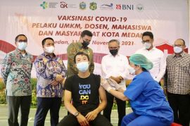 Wali Kota Medan terapkan buku paduan Natal-Tahun Baru untuk cegah COVID-19
