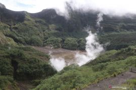 Wisata Kawah Kelud Kembali Dibuka