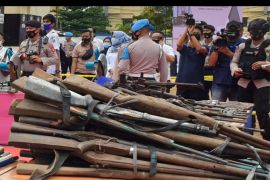 Pemilik senjata api ilegal bisa diancam hukuman penjara