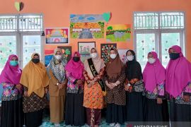 Lakukan monev, Rasidah ingin jadikan PAUD Siak yang holistik integratif