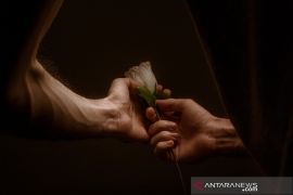 Polisi nyatakan penyelidikan kasus video porno di Ambon masih dibuka, tegakkan hukum