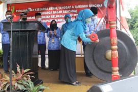 Kabupaten Magelang mencanangkan gerakan keluarga sehat tanggap bencana