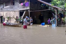 Belasan rumah di Sei Lepan Langkat terendam banjir