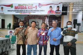 Charles Simangunsong terpilih jadi Ketua Perangkat Desa se-Labura