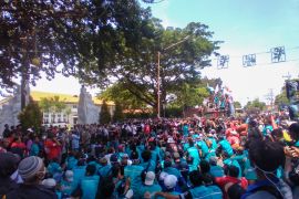 Ratusan sopir truk logistik unjuk rasa tolak larangan "ODOL"