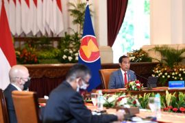 Jokowi praises fruitful partnership between ASEAN and China