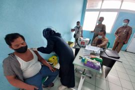 RSAM-RS Persahabatan kerjasama uji klinis Vaksin ARCov di Bukittinggi