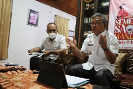 Gubernur Sulbar minta SKPD mengurangi perjalanan dinas