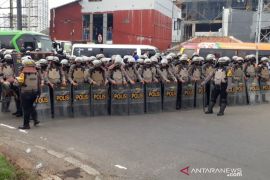 Rebutan limbah, ormas di Karawang bentrok