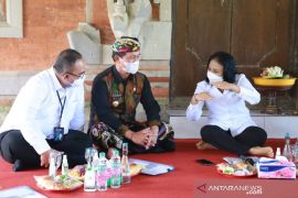 Menteri PPPA diskusikan Kesetaraan Gender dengan Duta KPPPA di Klungkung