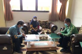 SMK Dua Desember Pelaihari-Dispusip Tanah Laut jalin kerjasama