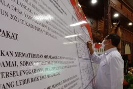 Calon kepala desa di Tulungagung deklarasi damai pilkades serentak