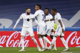 Kalahkan Sevilla 2-1, Real Madrid nyaman di puncak klasemen