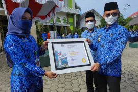 Pemkot Pontianak terima peringkat tiga BKN Award 2021
