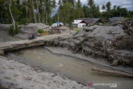 Potensi Ancaman Bencana Banjir Bandang di Desa Rogo Page 2 Small