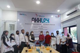 Telkom Jambi beri pelatihan teknologi fiber optik kepada guru SMKN 2 Kota Jambi