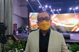 Ni Nyoman Tjandri terima Anugerah "Pahlawan" dari RRI