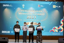 Menginspirasi saat pandemi, PLN beri penghargaan wirausaha tangguh 2021