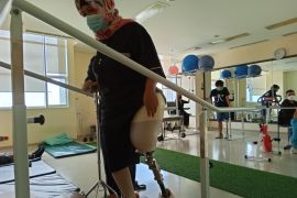 Merenggut kembali langkah guru honor yang hilang terhempas takdir