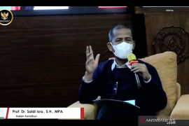 Saldi Isra diperiksa Majelis Kehormatan Mahkamah Konstitusi