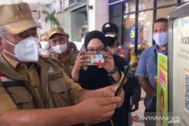 Pusat belanja di Kota Bekasi dilarang rayakan Natal-Tahun Baru