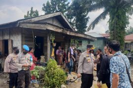 Kapolres Binjai sambangi kediaman korban pembunuhan