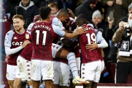 Aston Villa taklukkan Leicester 2-1