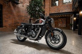 BSA luncurkan Gold Star 650 berdesain motor 1990-an