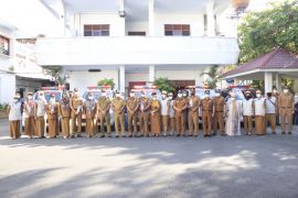 Amir Hamzah luncurkan lima ambulance "Binjai Sehat"