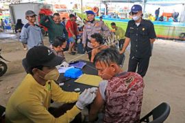 Kendalikan penyebaran COVID-19, Pemkab Cirebon dirikan posko cek poin