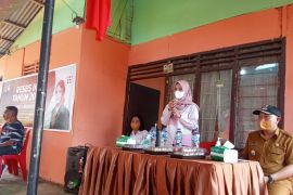 Legislator Rosalita Manday temui konstituen di tiga kelurahan