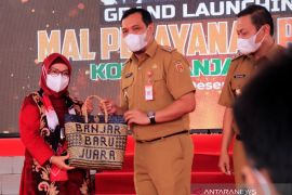 Diah Natalisa terkesan MPP Pemkot Banjarbaru