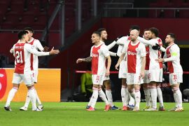 Ajax akhiri sempurna fase  grup dengan 18 poin usai gasak Sporting 4-2