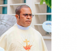 Pastor Seno Ngutra,Pr jadi Uskup Amboina yang baru