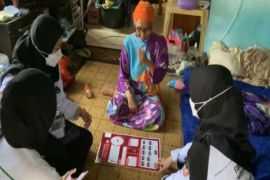 Bantu cegah hipertensi, mahasiswa FK ULM terjun ke masyarakat