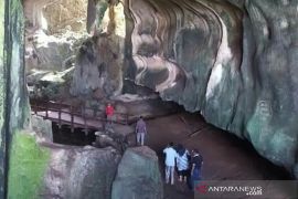 Pemkab larang Pokdarwis goa batu kapal lakukan pungutan