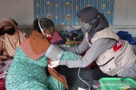 ACT  terjunkan tujuh tenaga medis bantu korban erupsi Semeru