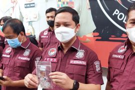 Polisi selidiki pembelian daring narkotika jenis LSD oleh Jeff Smith