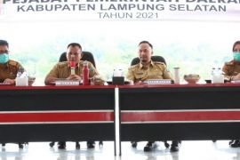 Bupati Lampung Selatan minta jajarannya siaga hadapi PPKM Level 3