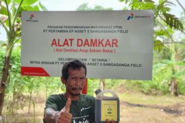 Lewat ujung jari dan Tante Siska, Sutrimo berdayakan petani Sangasanga