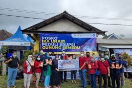 IKA Unair galang aksi sosial untuk warga terdampak bencana Semeru