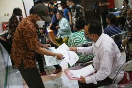 DKI Jakarta perpendek layanan administrasi kependudukan warga jadi 15 menit