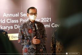 Program profesor kelas dunia memperkuat kualitas riset dan publikasi