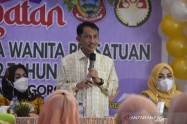 Bupati Gorontalo sebut DWP mampu berperan aktif lawan COVID-19